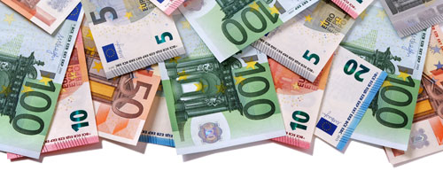 top-border-euro-money-notes